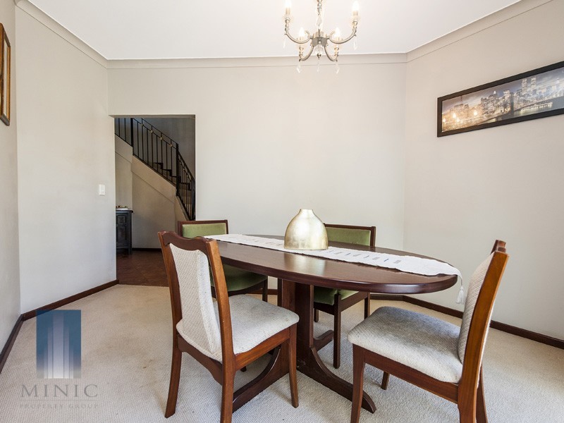 12 Linkwater Street, Shelley WA 6148