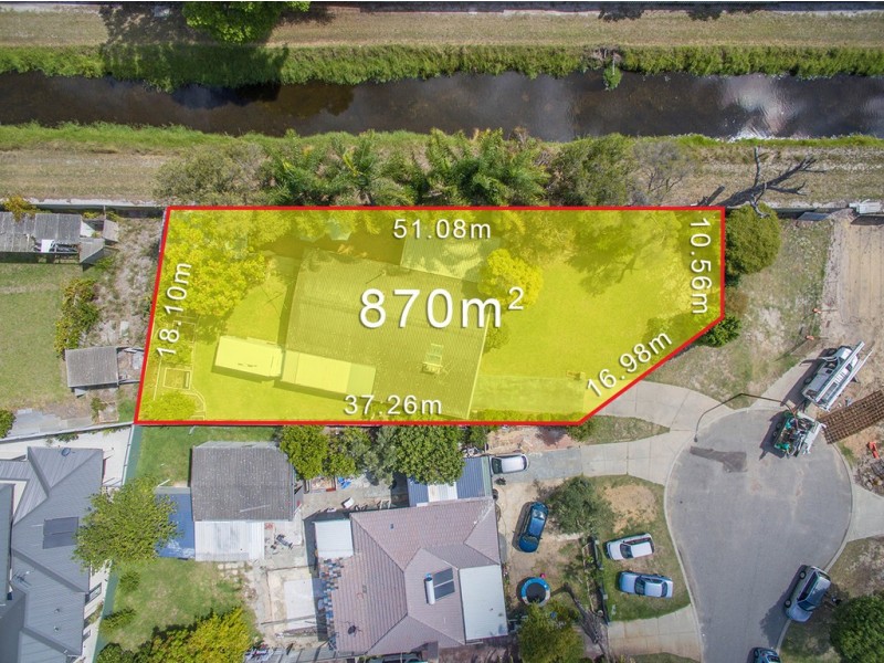 8 Rose Place, Wilson WA 6107