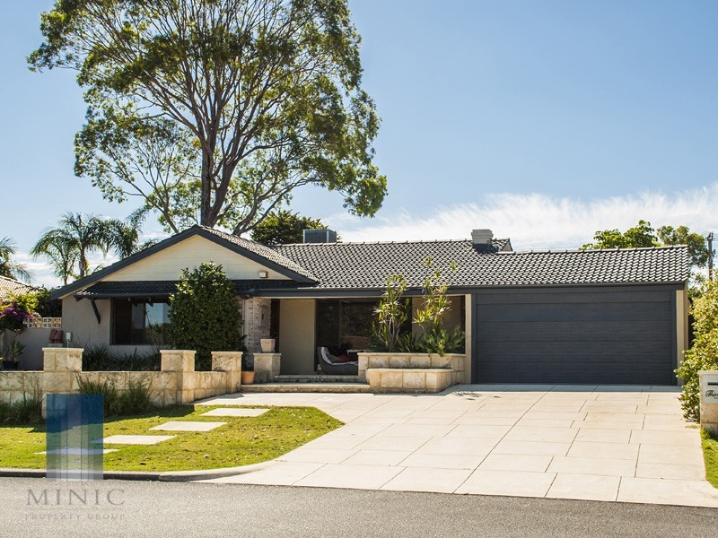13 Connelly Way, Booragoon WA 6154