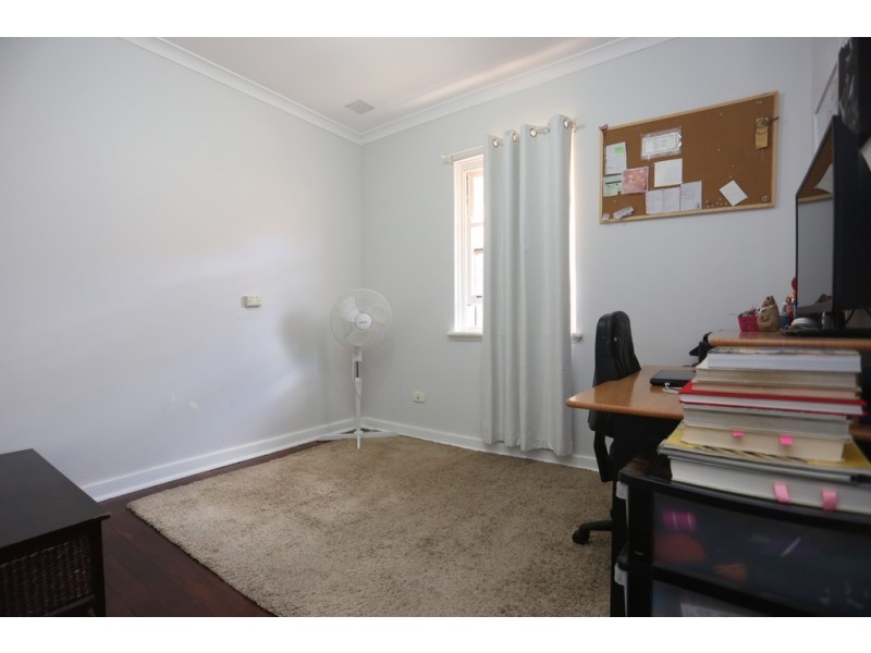 10B Holford Way, Wilson WA 6107