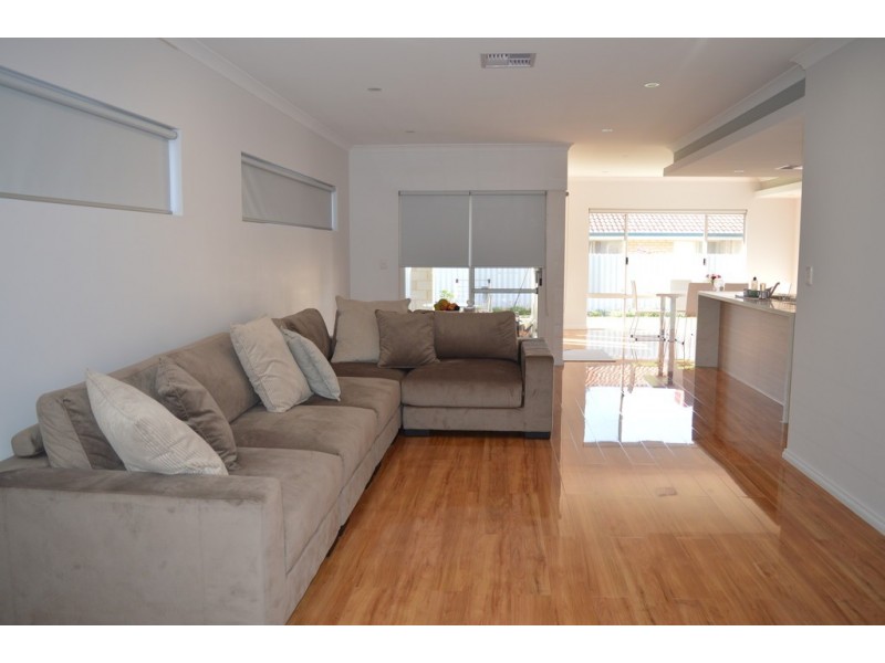 182 High Road, Riverton WA 6148