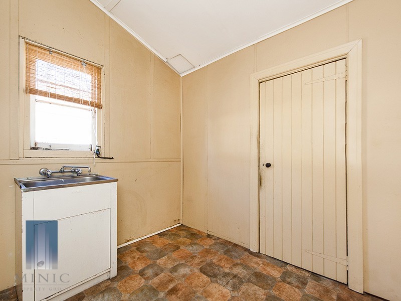 30 Hayward Street, Bayswater WA 6053