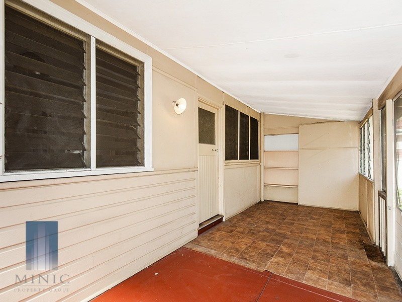 30 Hayward Street, Bayswater WA 6053