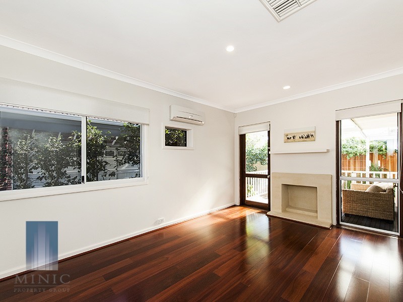 10 McManus Street, Wilson WA 6107