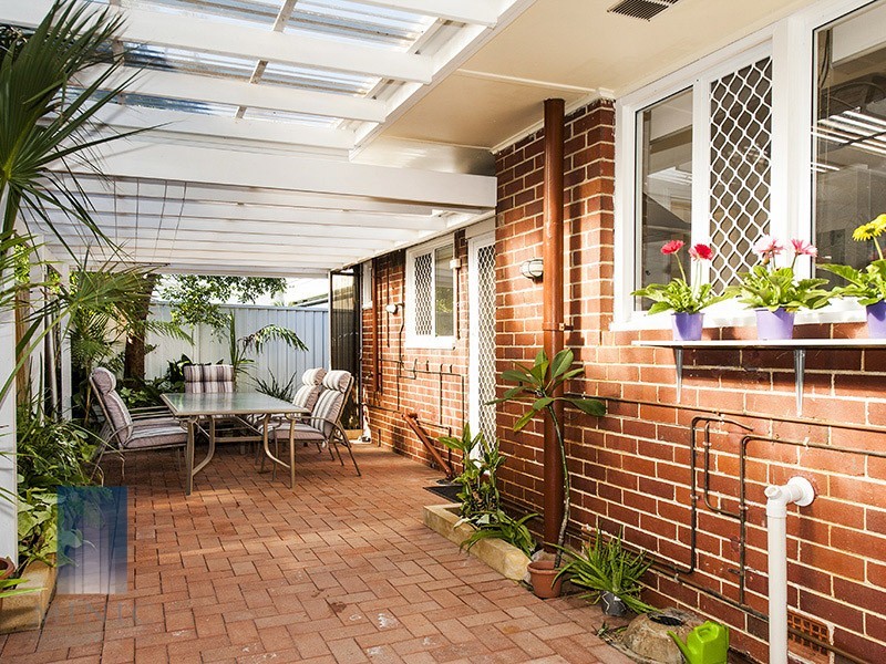 10 McManus Street, Wilson WA 6107