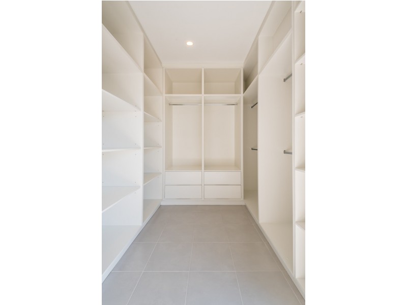 24C Leverburgh Street, Ardross WA 6153