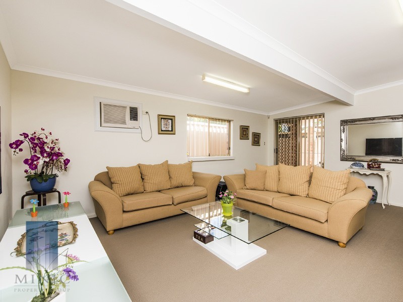 31 Redcliffe Street, East Cannington WA 6107