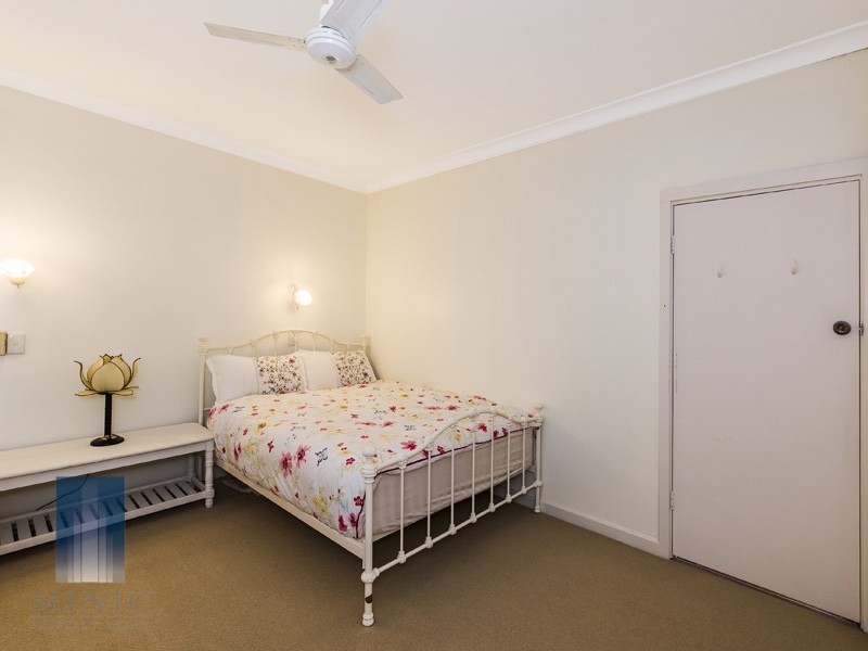 31 Redcliffe Street, East Cannington WA 6107