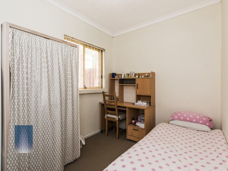 31 Redcliffe Street, East Cannington WA 6107