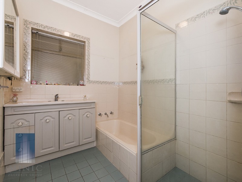 31 Redcliffe Street, East Cannington WA 6107