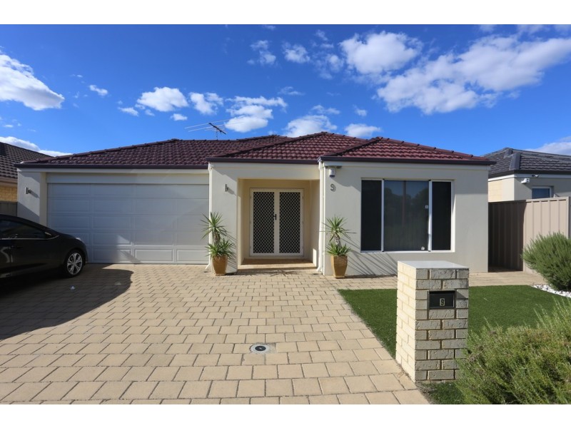 9 Ballycastle Loop, Canning Vale WA 6155