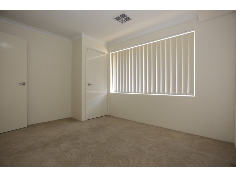 9 Ballycastle Loop, Canning Vale WA 6155