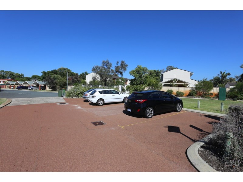 12/24 Melinga Court, Karawara WA 6152
