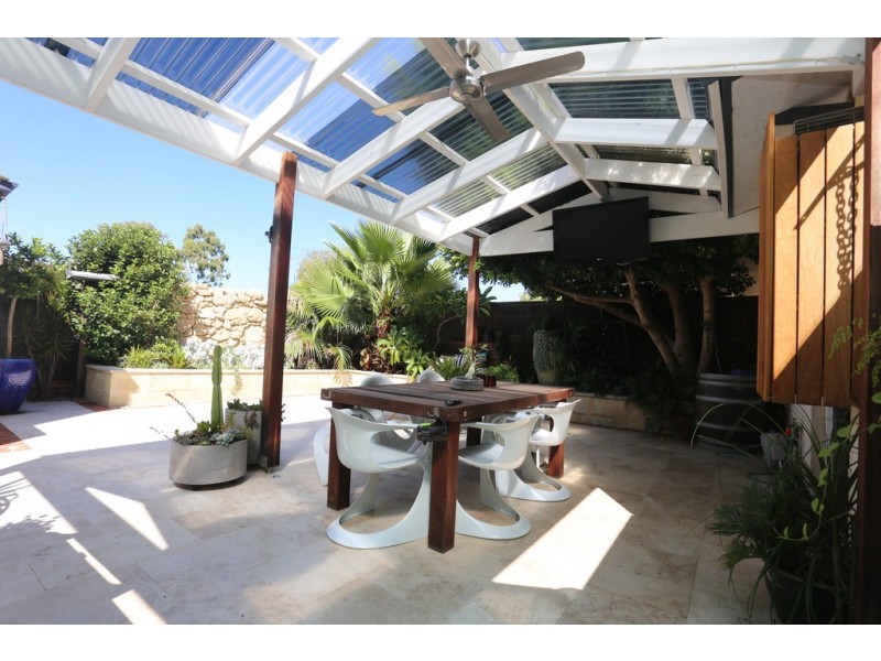 12/24 Melinga Court, Karawara WA 6152