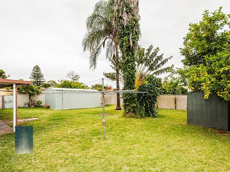 13 Baker Court, Langford WA 6147