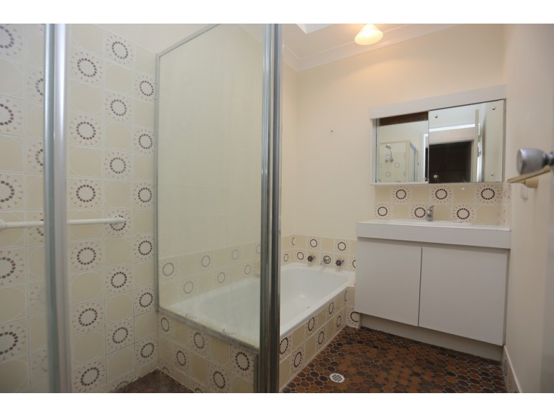 1/23 LOCKHART ST, Como WA 6152