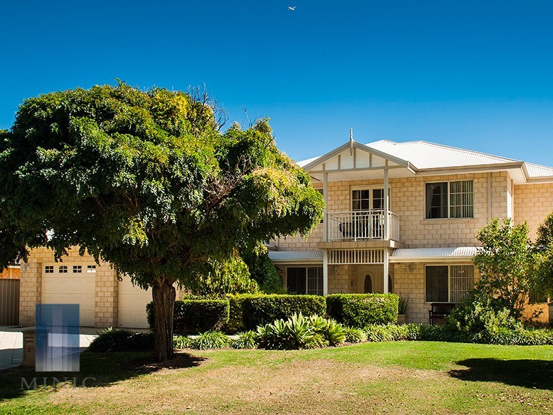 3 Bennett Drive, Canning Vale WA 6155