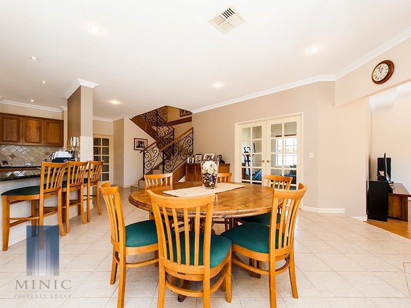 3 Bennett Drive, Canning Vale WA 6155