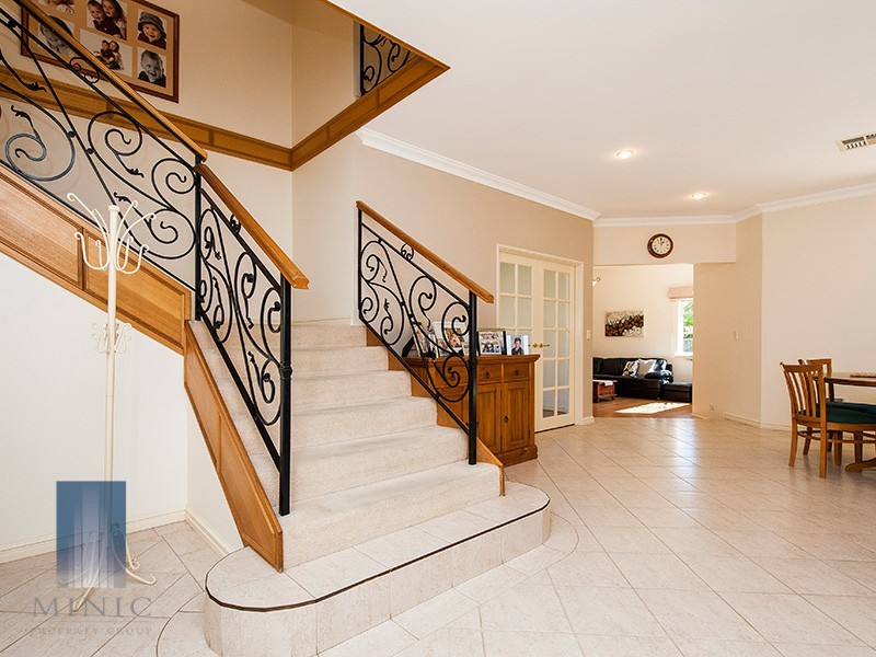 3 Bennett Drive, Canning Vale WA 6155