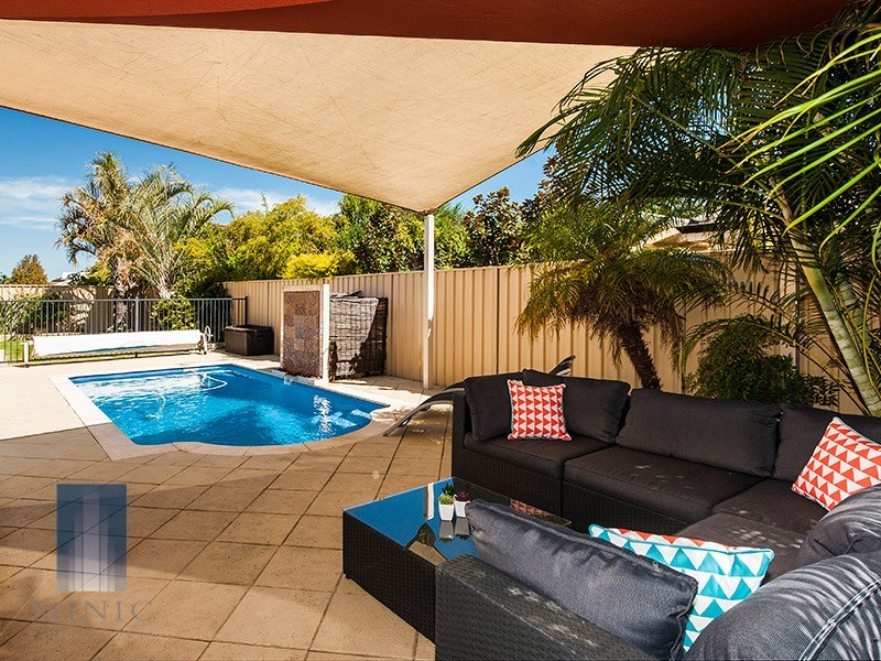 3 Bennett Drive, Canning Vale WA 6155