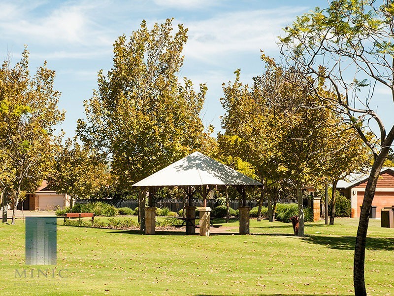 3 Bennett Drive, Canning Vale WA 6155