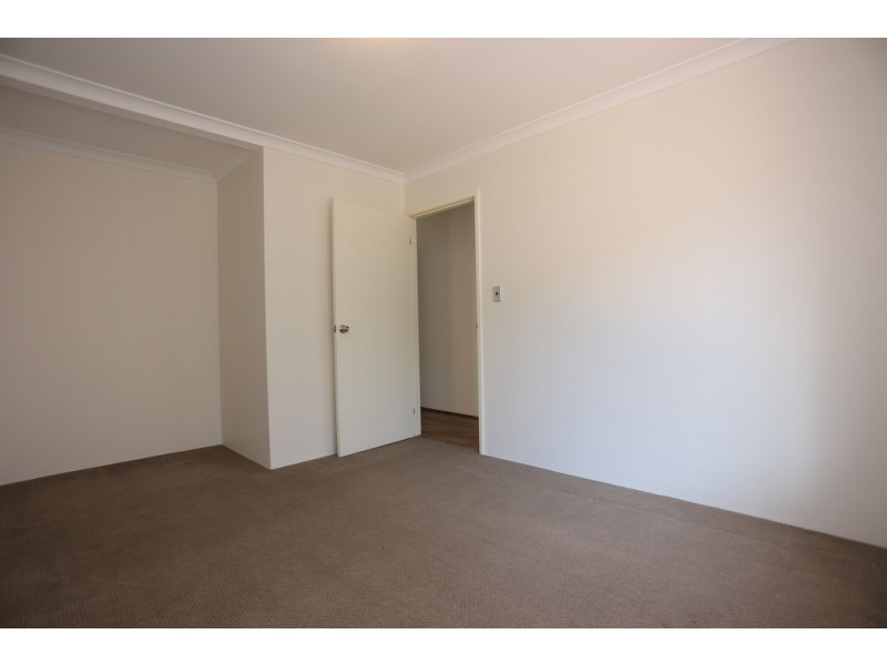 2/185 Gibbs Street, East Cannington WA 6107