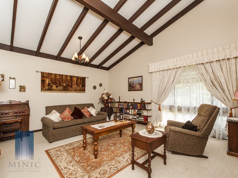 10 Midway Street, Riverton WA 6148