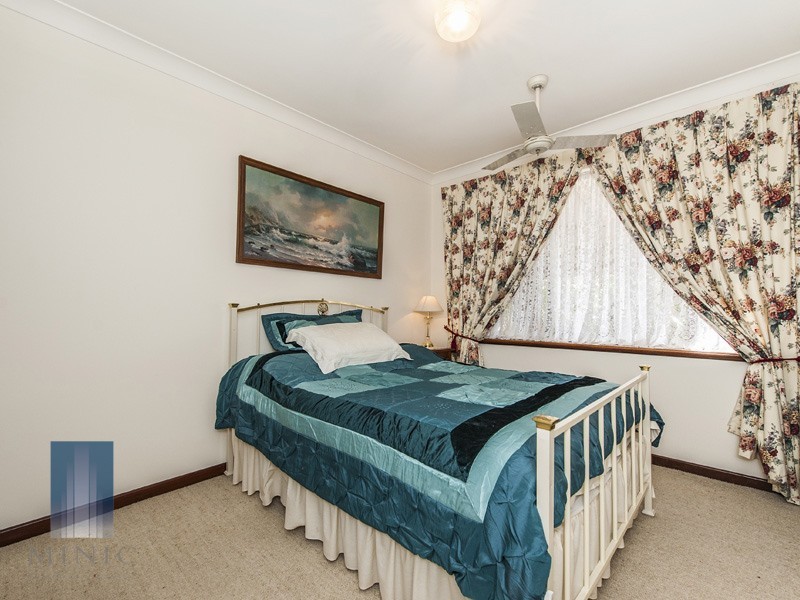 10 Midway Street, Riverton WA 6148