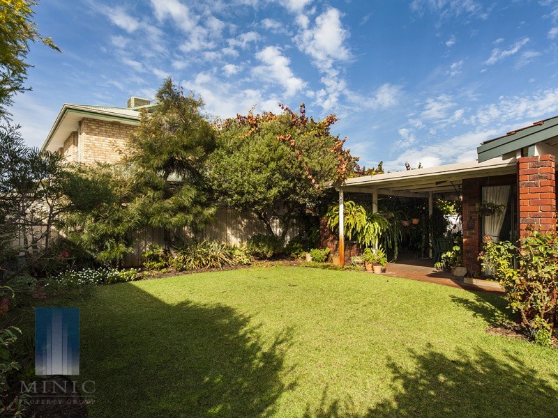 10 Midway Street, Riverton WA 6148