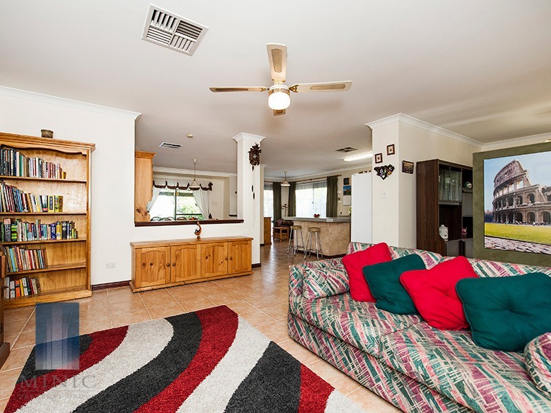 39 Braibrise Road, Wilson WA 6107