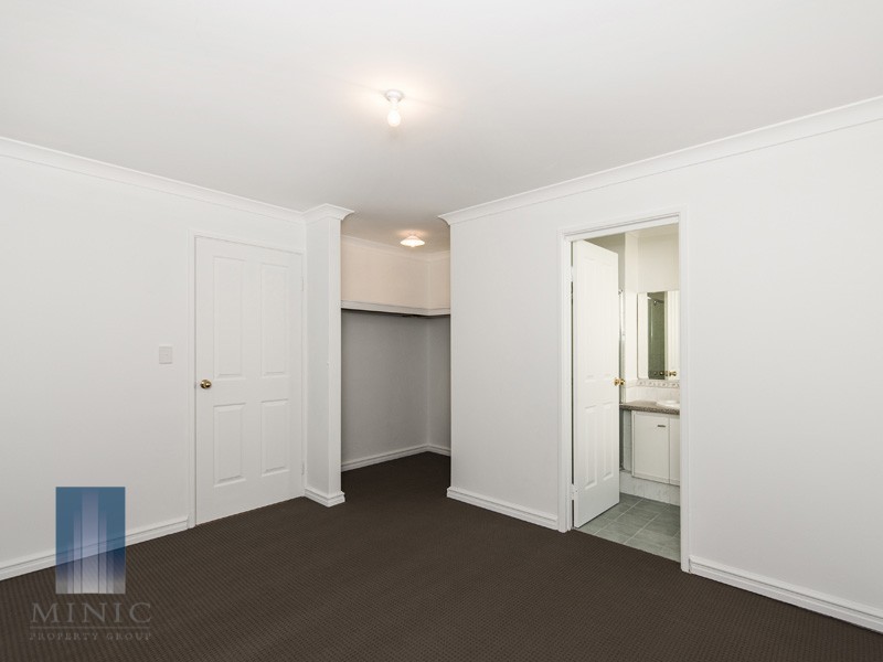 21 Mudlark Close, Langford WA 6147