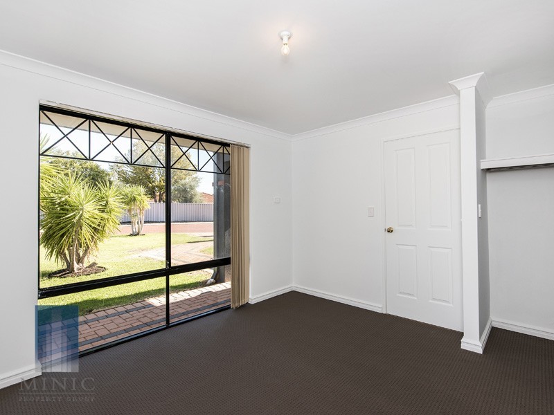 21 Mudlark Close, Langford WA 6147