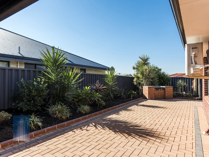 21 Mudlark Close, Langford WA 6147