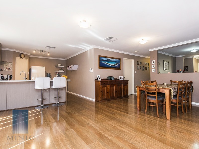 15 Hoffman Way, Byford WA 6122