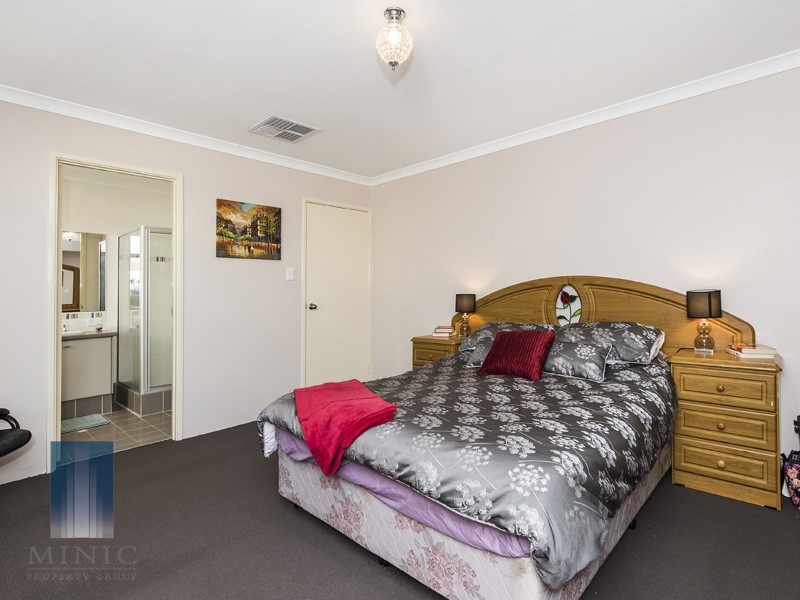 15 Hoffman Way, Byford WA 6122