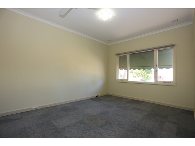 21 Mcmanus Street, Wilson WA 6107