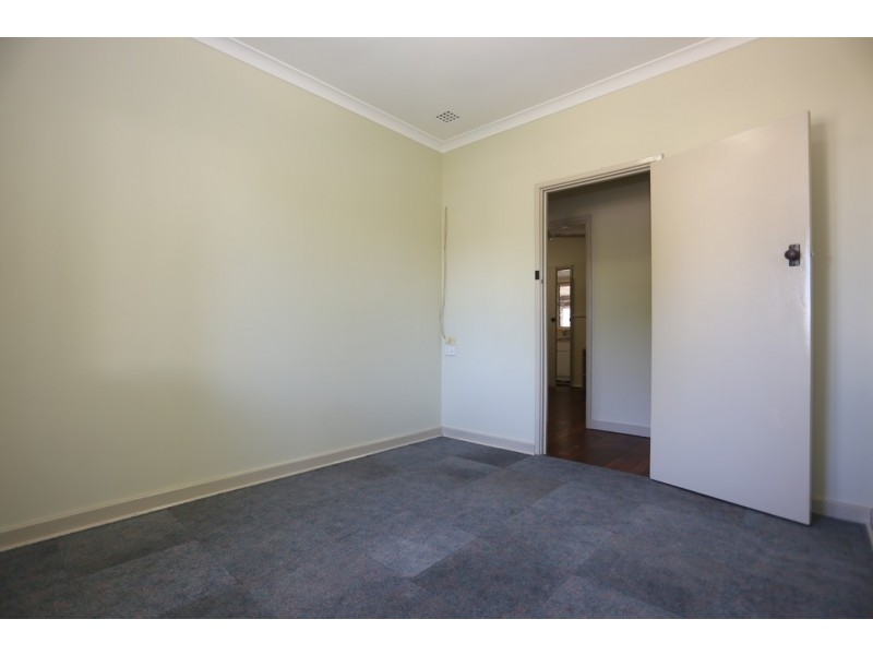 21 Mcmanus Street, Wilson WA 6107