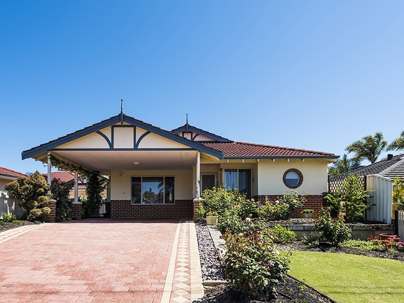 92 PORTCULLIS DRIVE, Willetton WA 6155