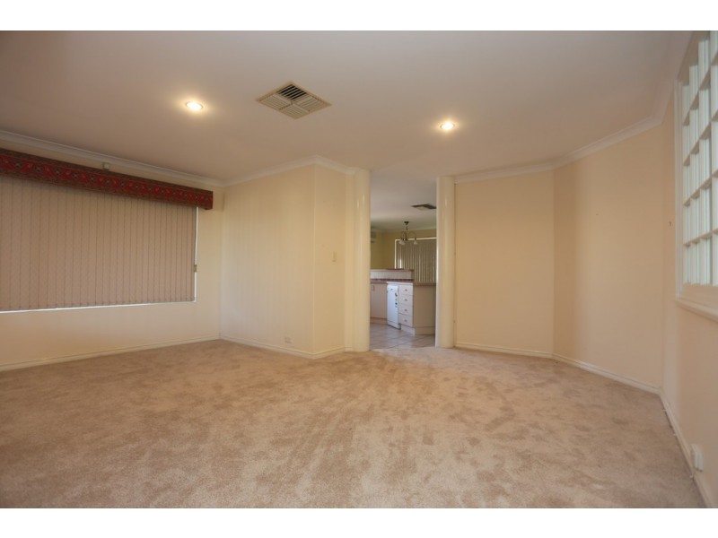 92 PORTCULLIS DRIVE, Willetton WA 6155