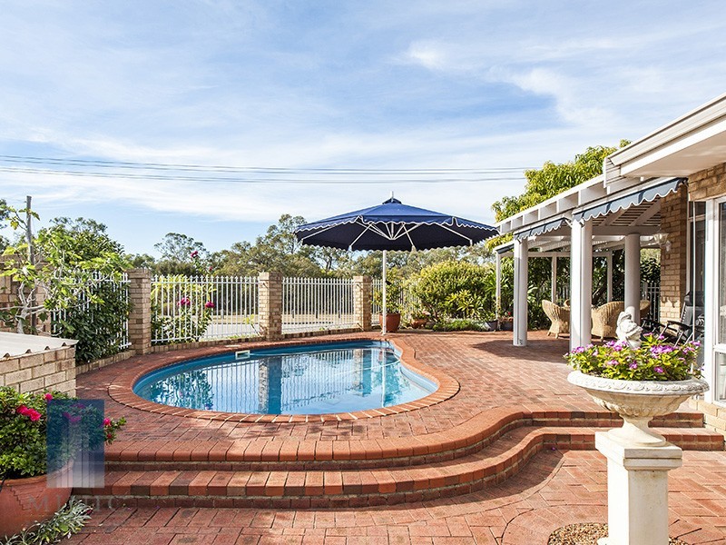 2 Balbiri Close, Wilson WA 6107