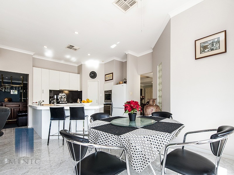 2 Balbiri Close, Wilson WA 6107