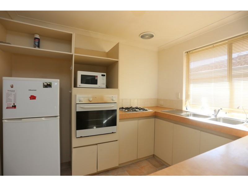 8/24 MARJORIE AVENUE, Shelley WA 6148