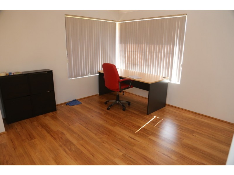 8/24 MARJORIE AVENUE, Shelley WA 6148