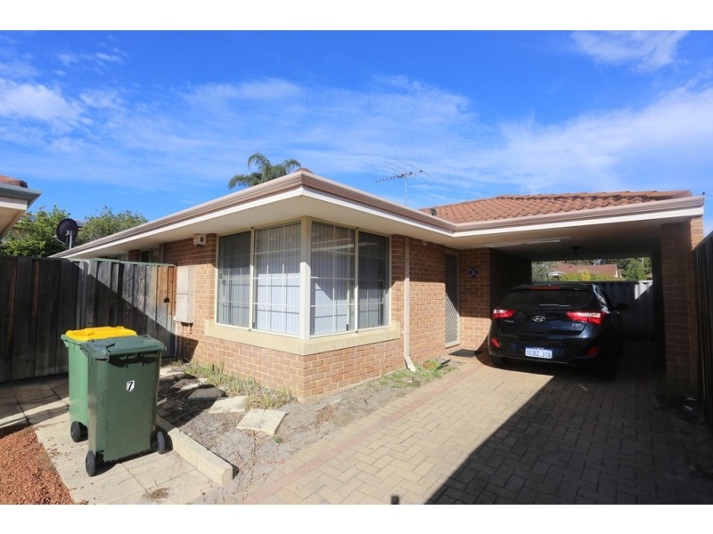 8/24 MARJORIE AVENUE, Shelley WA 6148