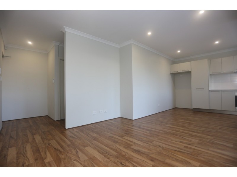 UNIT 4/134 Briggs Street, Kewdale WA 6105