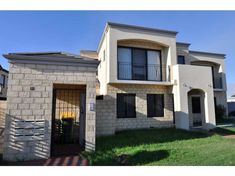 8/12 Leila Street, Cannington WA 6107