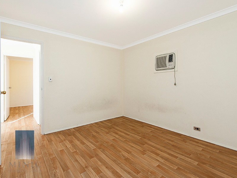 6A Durham Way, Westminster WA 6061