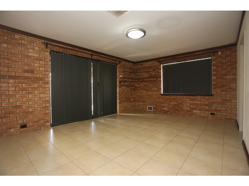 127 Gibbs Street, East Cannington WA 6107