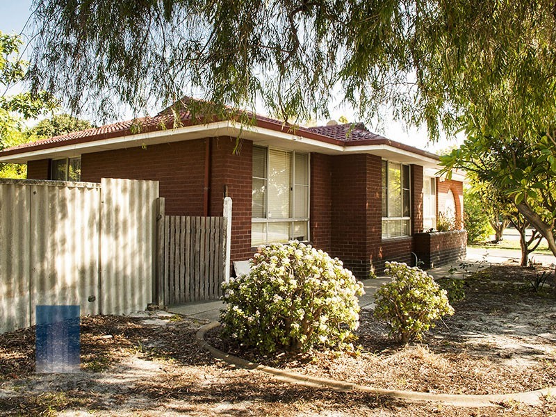 1 Eudoria Street, Gosnells WA 6110