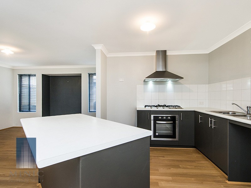 36 Ernest Way, Hilbert WA 6112